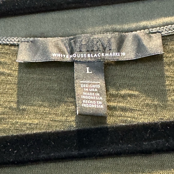 Green 3/4 Sleeve Blouse - Picture 5 of 6